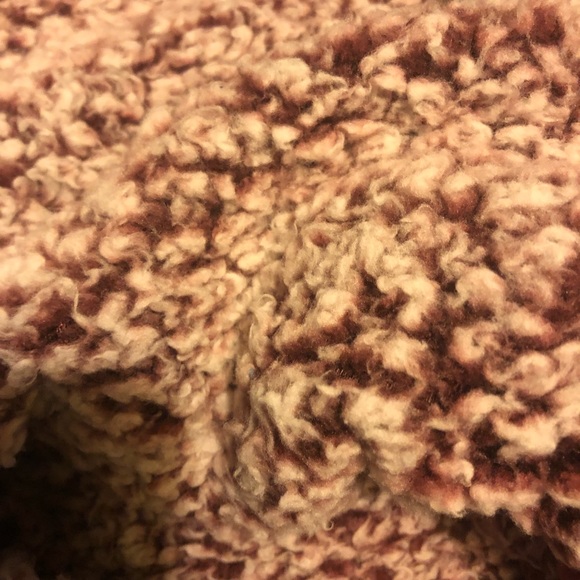 *HP Street Style* *LAST ONE* Cozy Sherpa Sweater - Picture 4 of 4